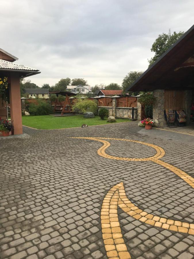 Vacation Home Yabluniv Dış mekan fotoğraf