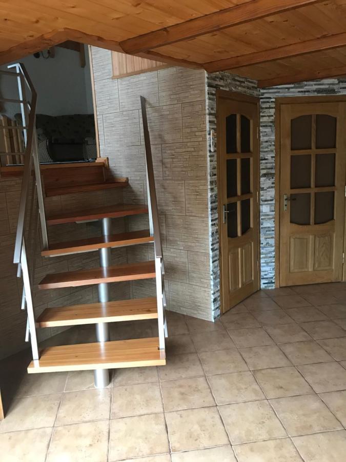Vacation Home Yabluniv Dış mekan fotoğraf