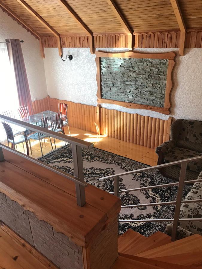 Vacation Home Yabluniv Dış mekan fotoğraf