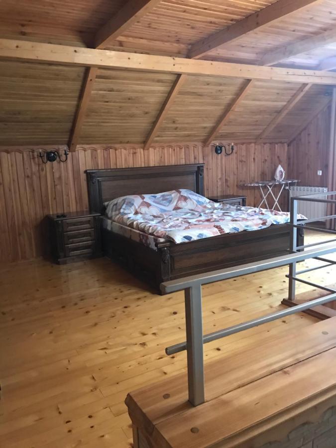 Vacation Home Yabluniv Dış mekan fotoğraf